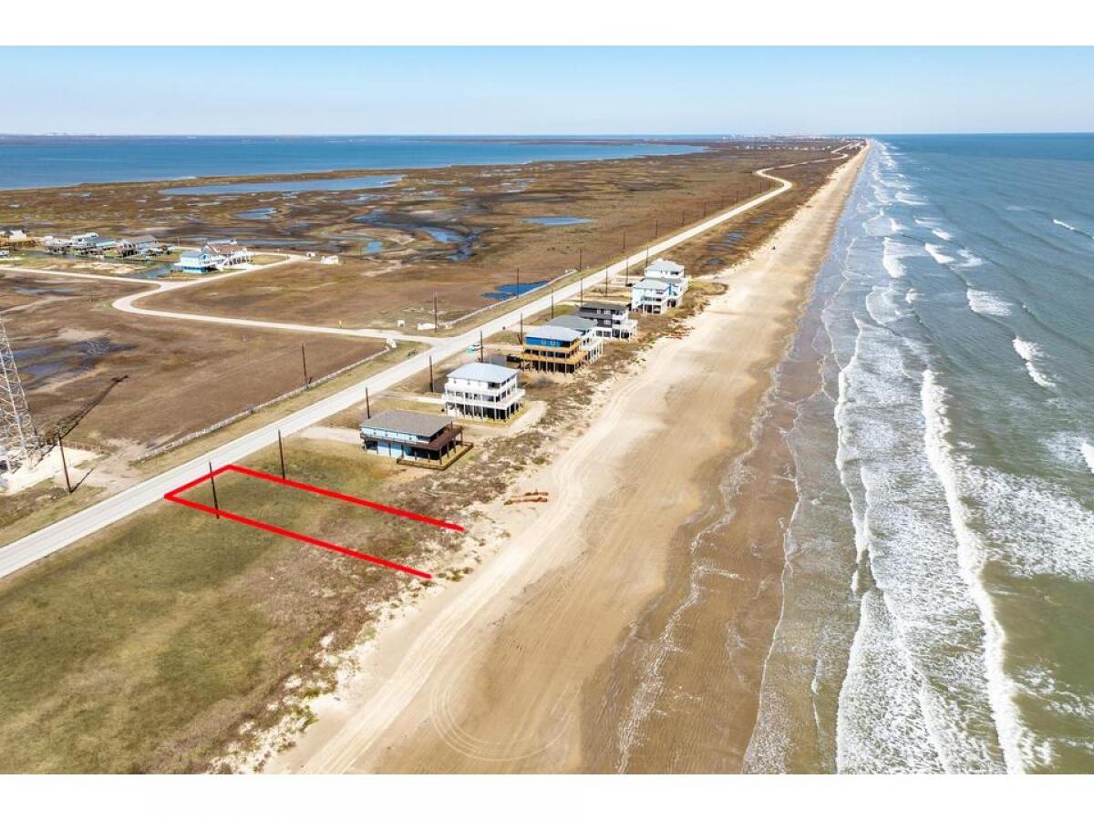 Picture of Residential Land For Sale in Freeport, Texas, United States