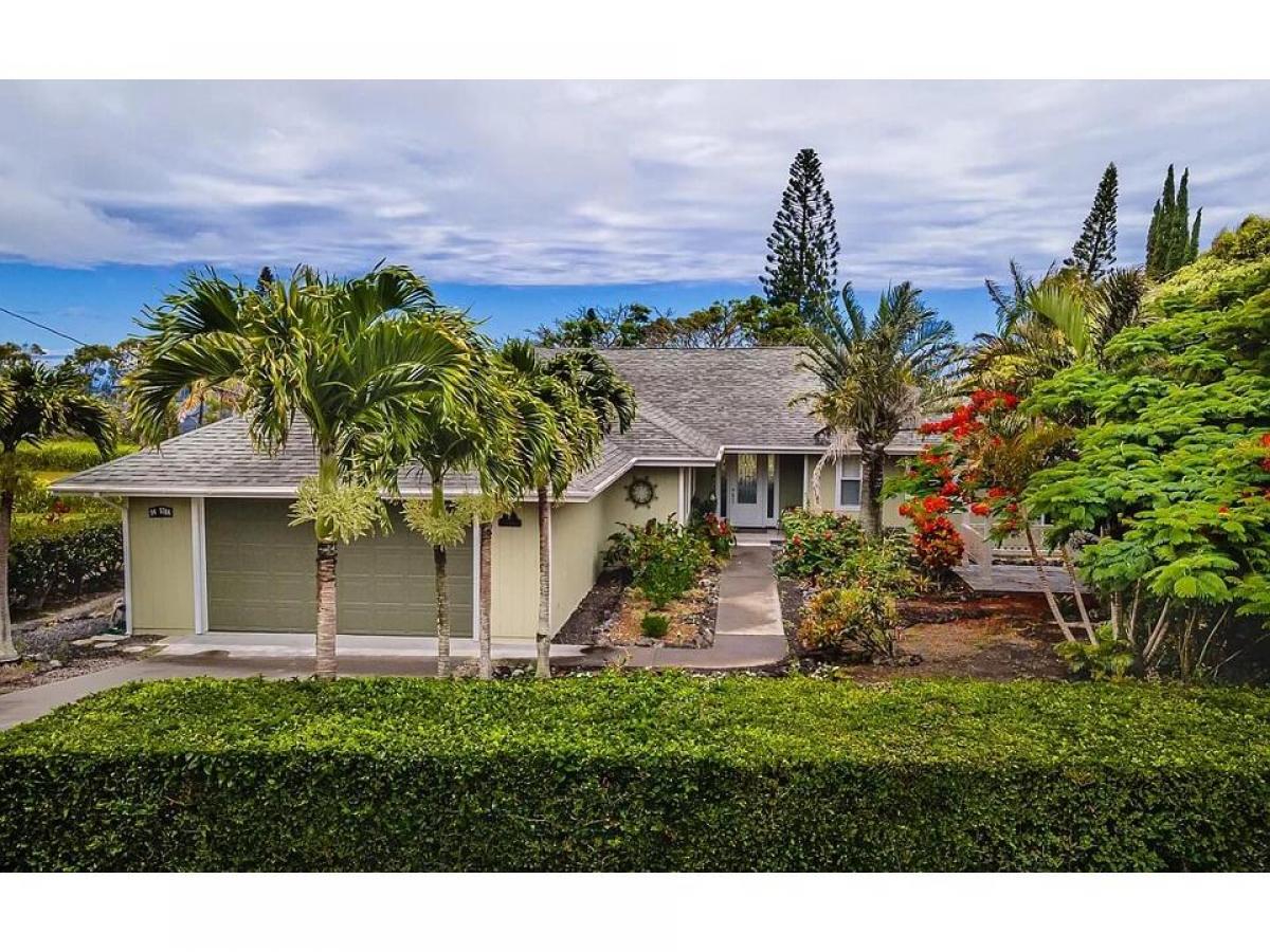 Picture of Home For Sale in Naalehu, Hawaii, United States