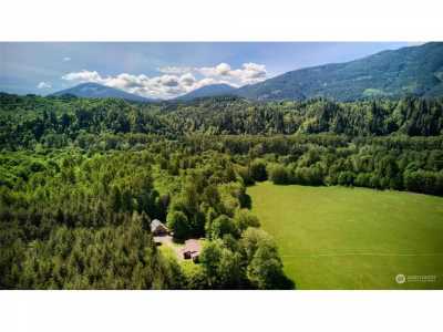 Home For Sale in Concrete, Washington