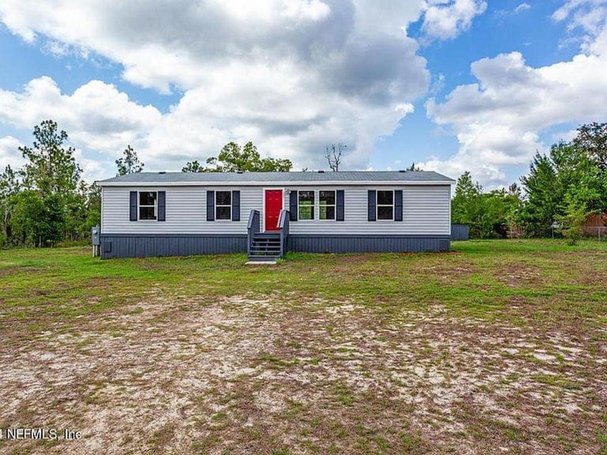 Picture of Home For Sale in Interlachen, Florida, United States