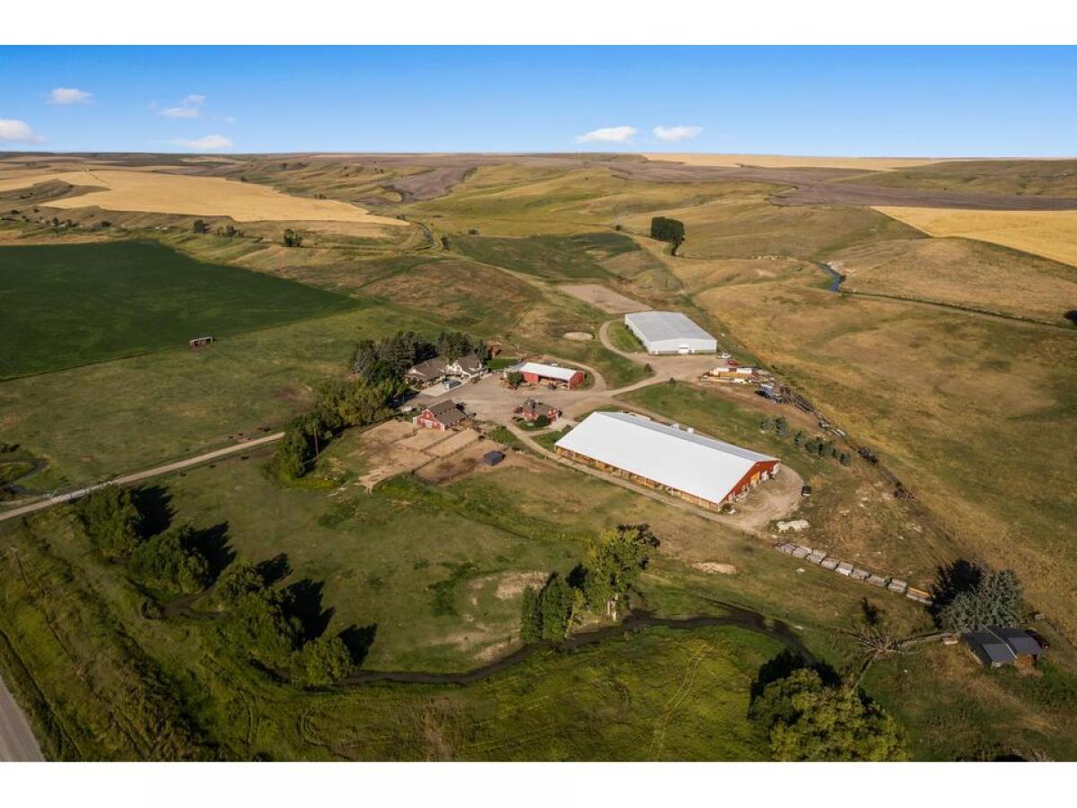 Picture of Home For Sale in Amsterdam, Montana, United States