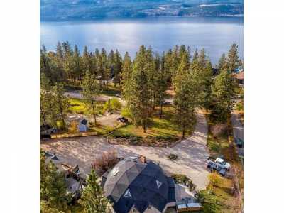 Home For Sale in Lake Country, Canada