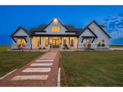 Home For Sale in Guy, Texas