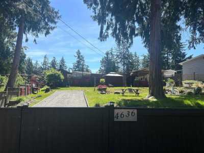 Residential Land For Sale in Madeira Park, Canada