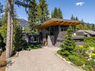 Home For Sale in Whistler, Canada