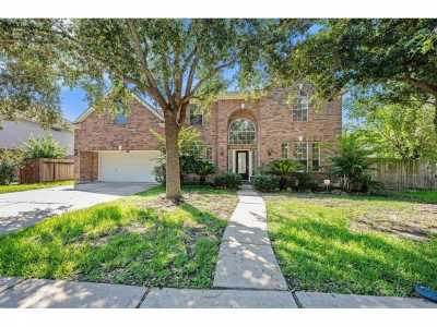 Home For Sale in Pearland, Texas