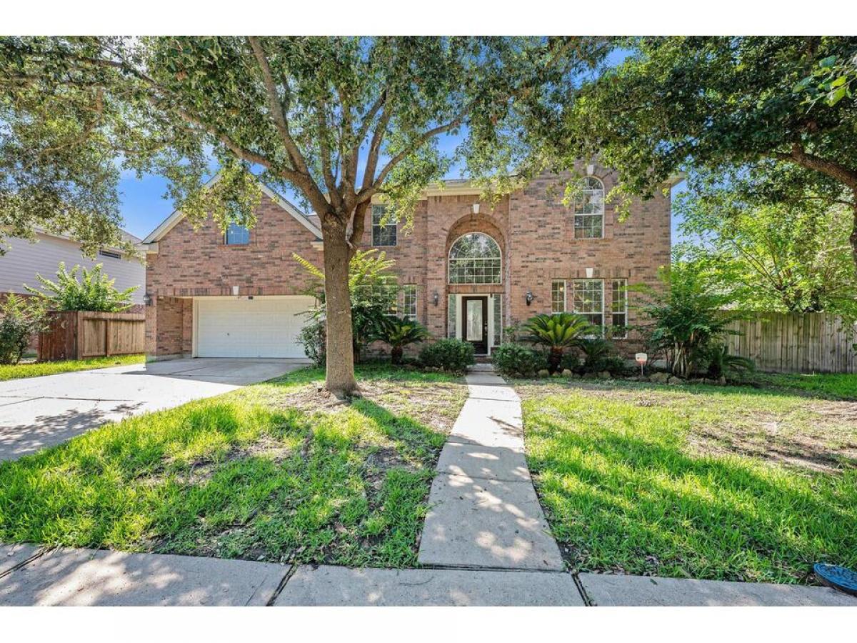 Picture of Home For Sale in Pearland, Texas, United States