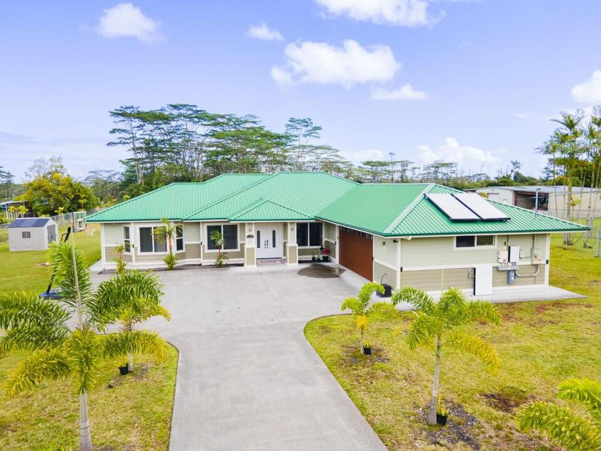 Picture of Home For Sale in Keaau, Hawaii, United States