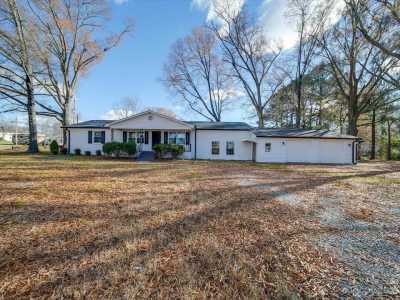 Home For Sale in Indian Trail, North Carolina