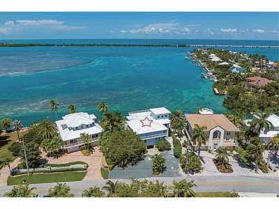 Home For Sale in Duck Key, Florida