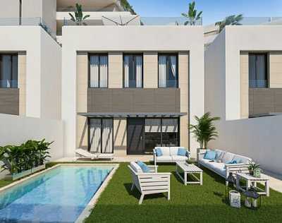 Villa For Sale in 