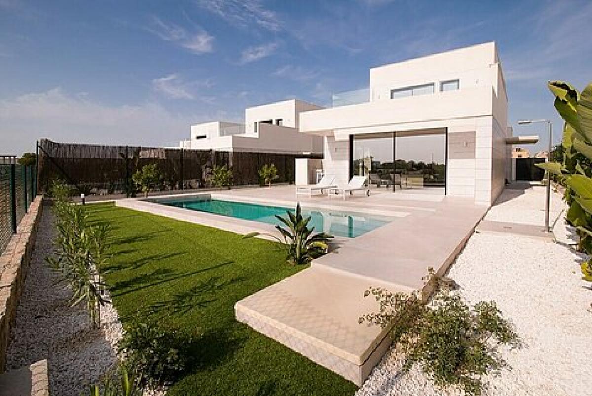 Picture of Villa For Sale in Los Montesinos, Alicante, Spain