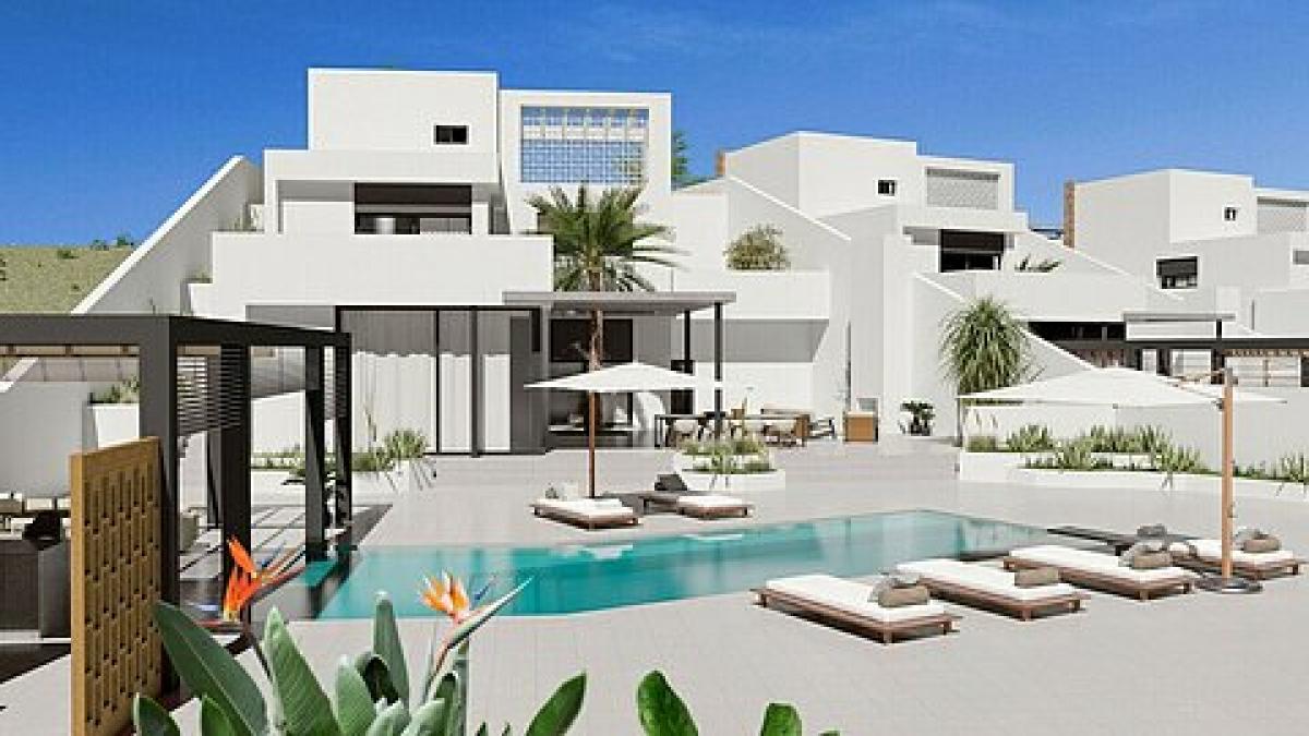 Picture of Villa For Sale in La Marina, Alicante, Spain