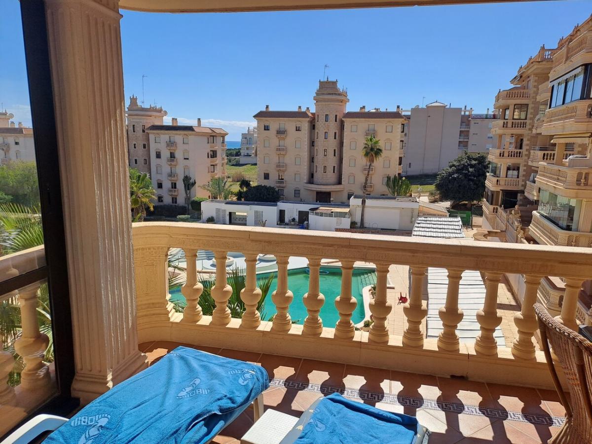 Picture of Apartment For Sale in Guardamar, Alicante, Spain