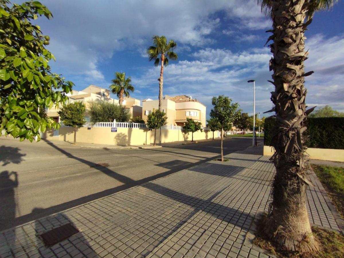 Picture of Villa For Sale in Torrevieja, Alicante, Spain