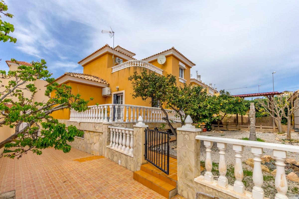 Picture of Villa For Sale in Orihuela Costa, Alicante, Spain