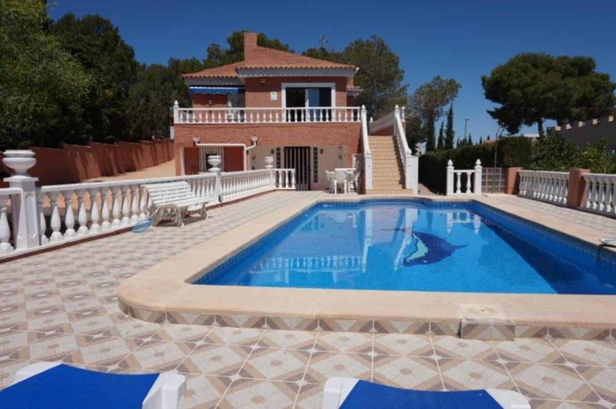 Picture of Villa For Sale in Los Balcones, Alicante, Spain