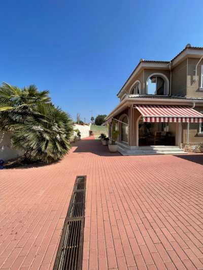 Villa For Sale in 