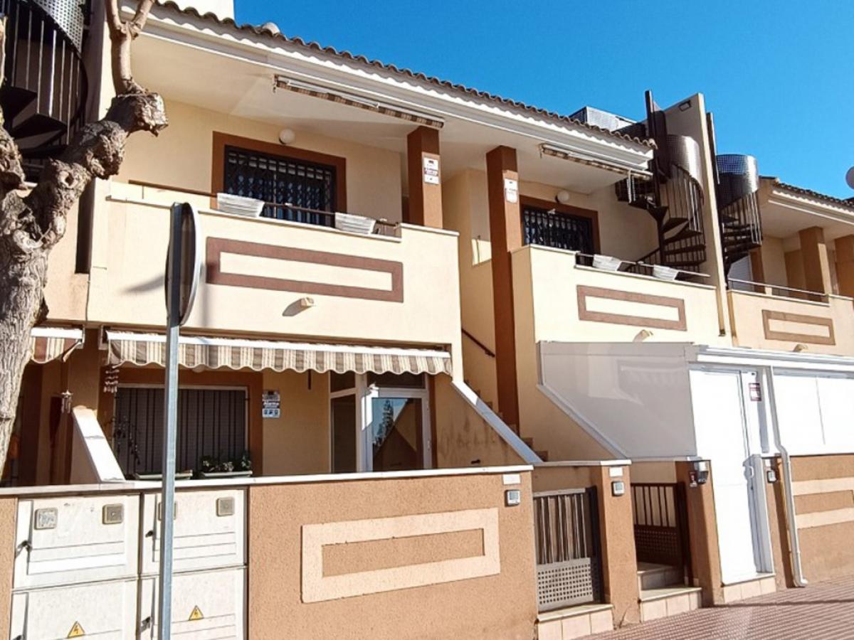 Picture of Villa For Sale in Los Alcazares, Alicante, Spain