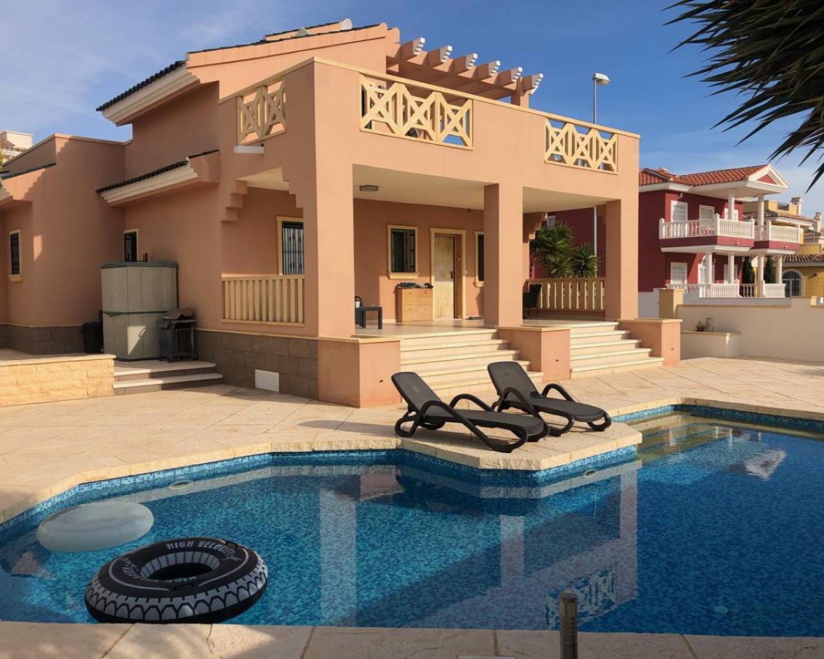 Picture of Villa For Sale in Ciudad Quesada, Alicante, Spain