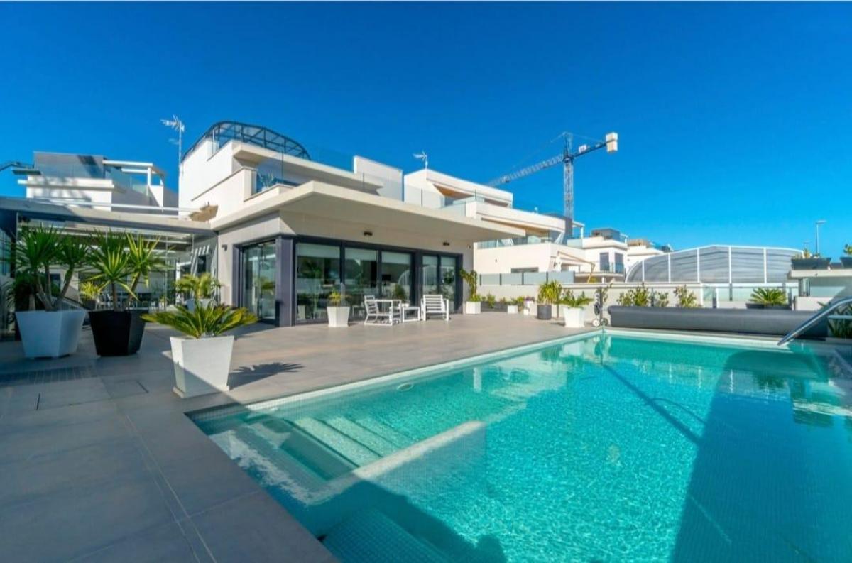 Picture of Villa For Sale in Orihuela Costa, Alicante, Spain