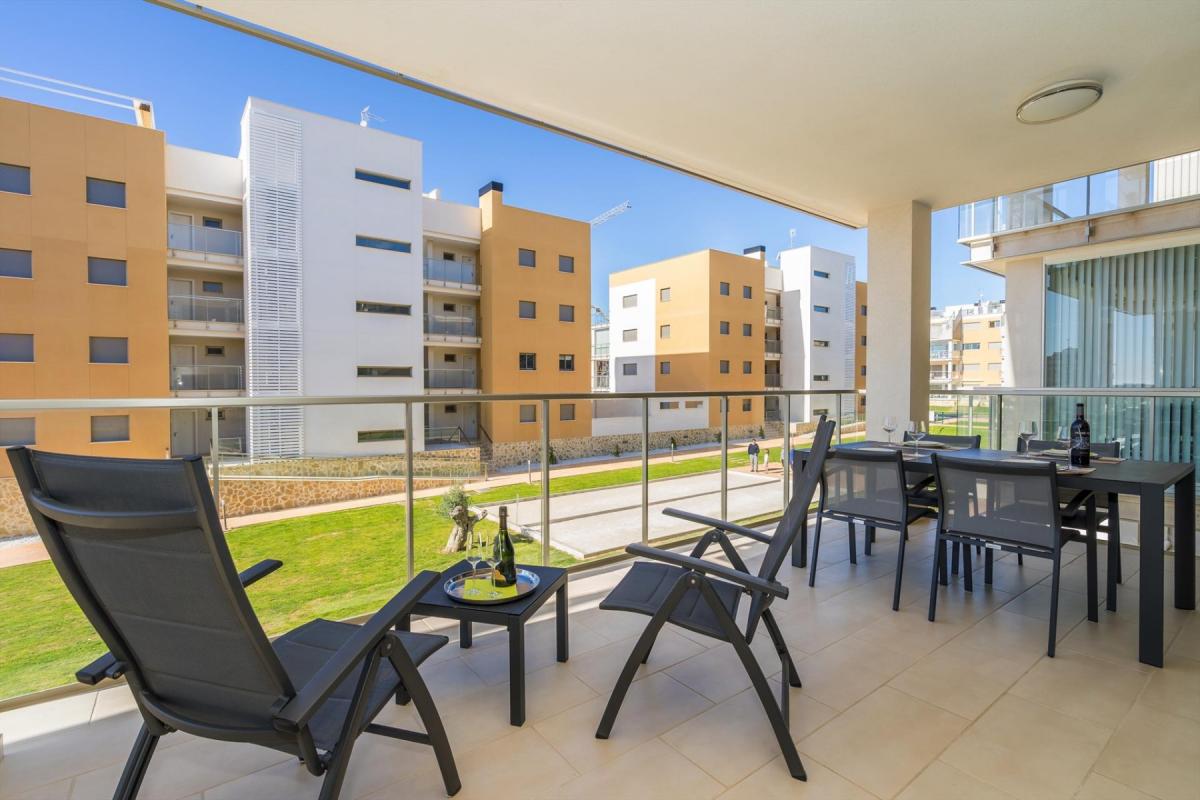 Picture of Apartment For Sale in Villamartin, Alicante, Spain