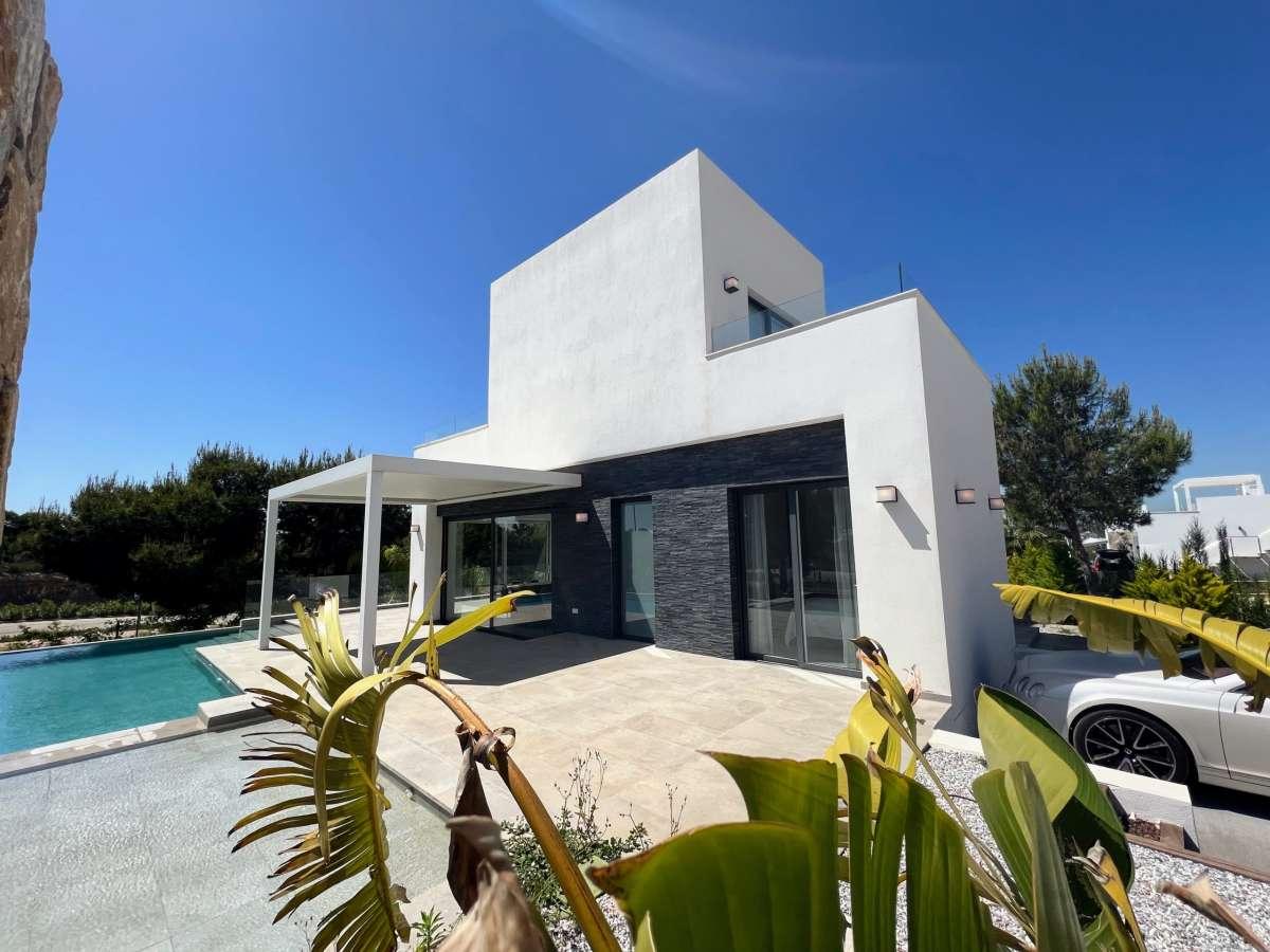 Picture of Villa For Sale in Las Colinas Golf, Alicante, Spain