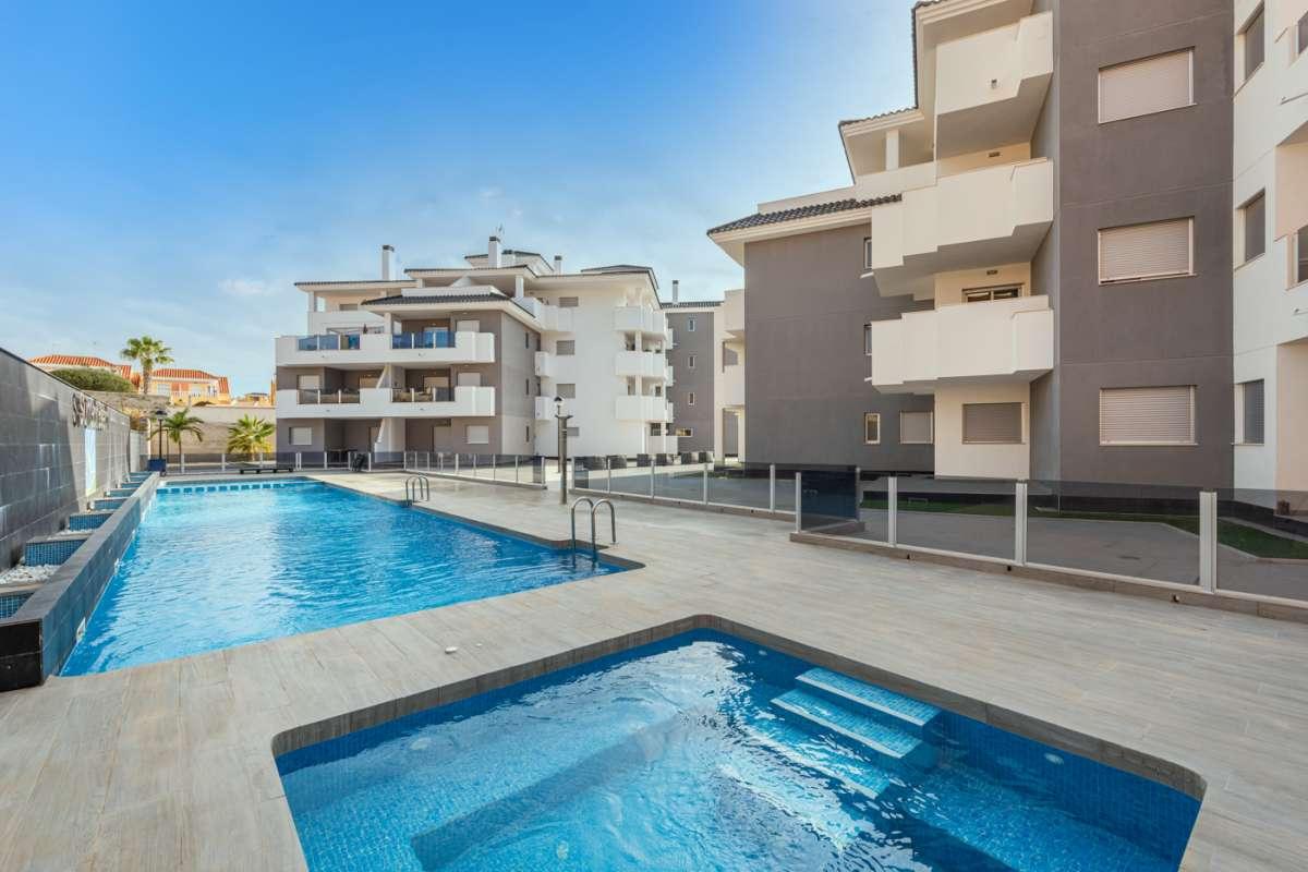 Picture of Apartment For Sale in Villamartin, Alicante, Spain