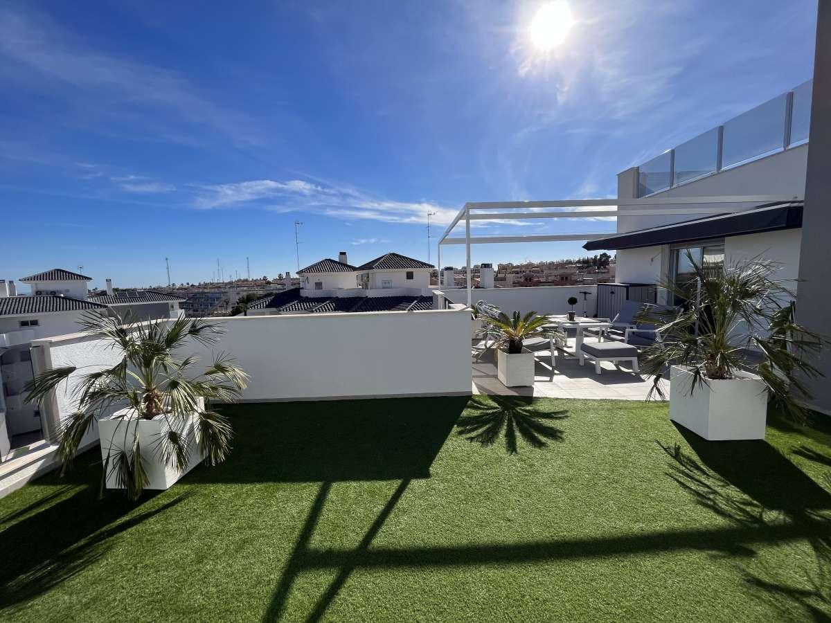 Picture of Apartment For Sale in Villamartin, Alicante, Spain