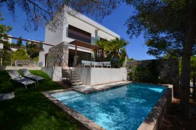 Villa For Sale in 