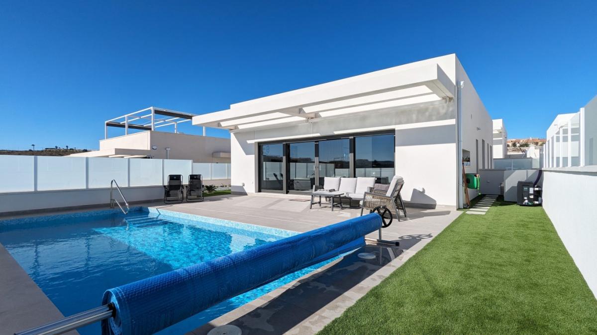 Picture of Villa For Sale in Torremendo, Alicante, Spain