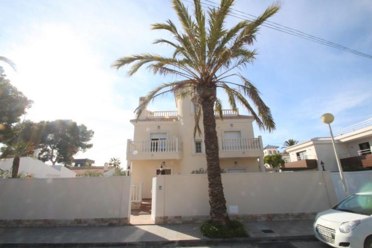 Picture of Villa For Sale in Orihuela Costa, Alicante, Spain