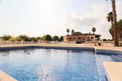 Villa For Sale in 