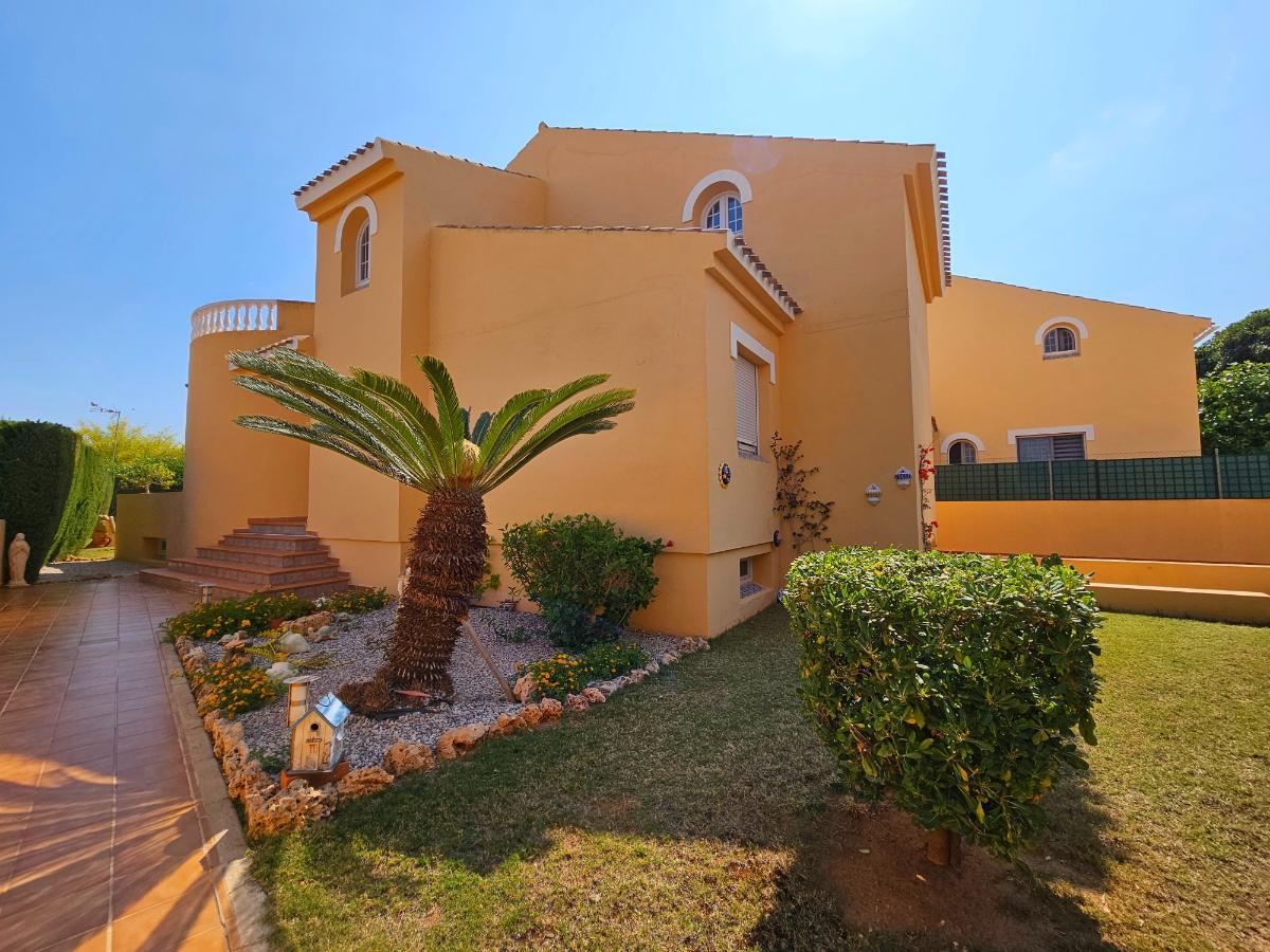 Picture of Villa For Sale in Playa Honda, Other, Spain