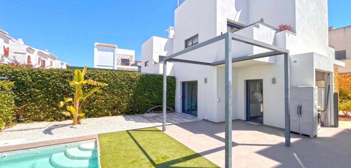 Picture of Villa For Sale in Ciudad Quesada, Alicante, Spain