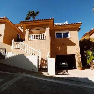 Villa For Sale in 