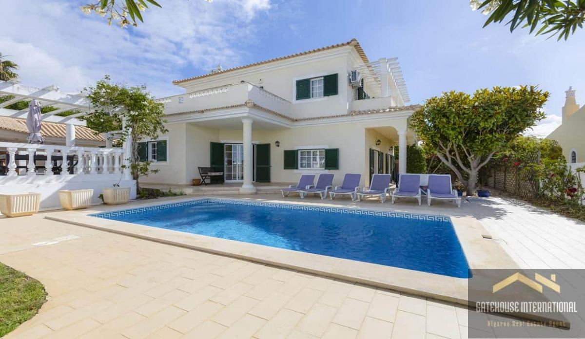 Picture of Villa For Sale in Praia Da Luz, Algarve, Portugal