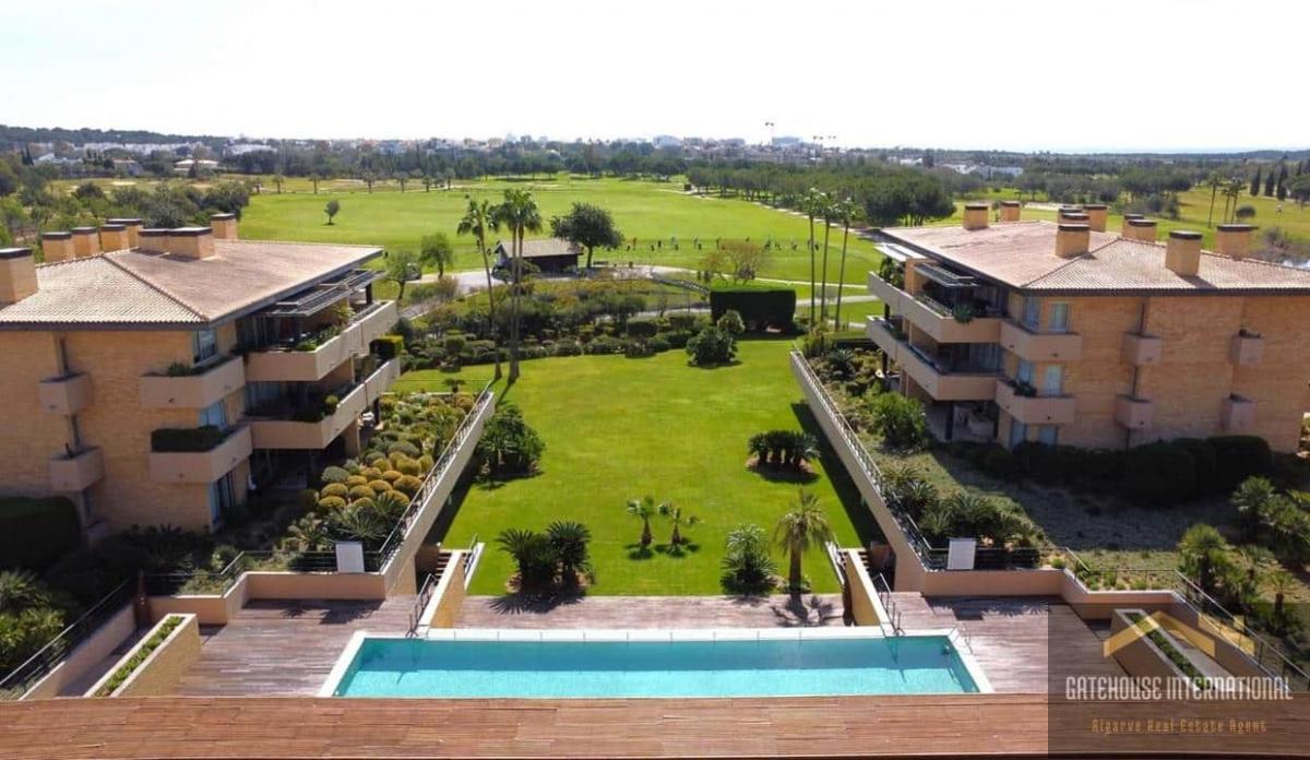 Picture of Apartment For Sale in Vilamoura, Algarve, Portugal