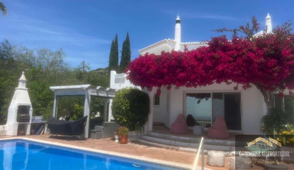 Picture of Villa For Sale in Santa Barbara De Nexe, Faro, Portugal