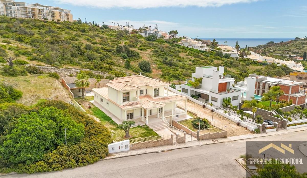 Picture of Villa For Sale in Albufeira, Algarve, Portugal