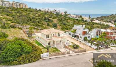 Villa For Sale in Albufeira, Portugal