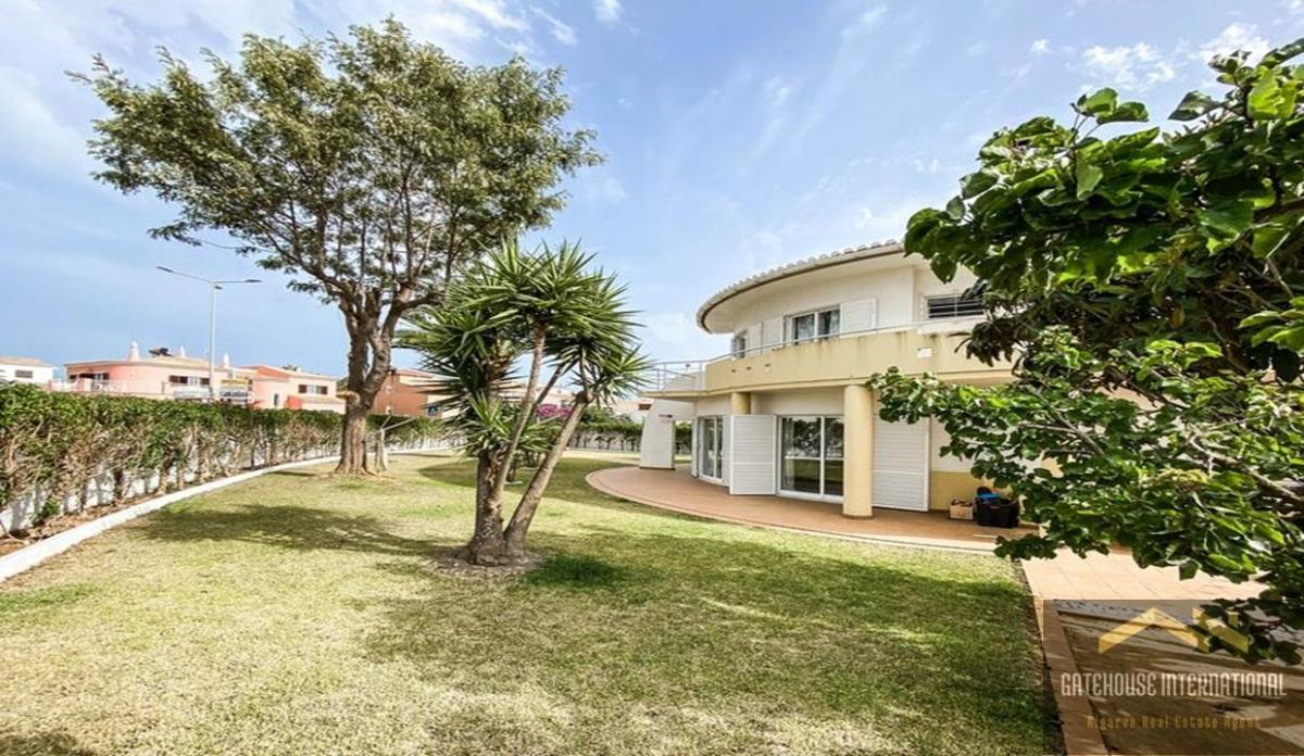 Picture of Villa For Sale in Lagos, Algarve, Portugal