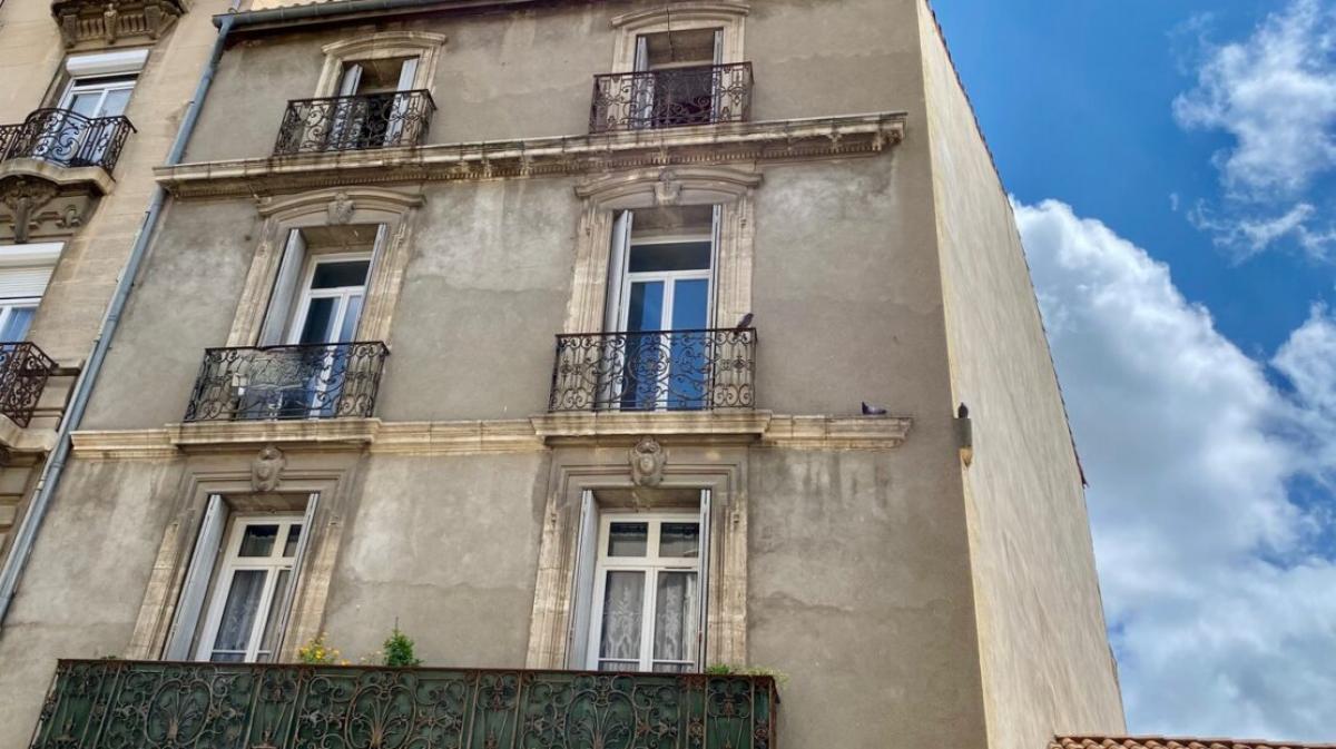 Picture of Apartment For Sale in Beziers, Languedoc Roussillon, France