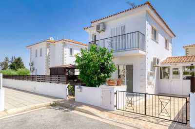 Villa For Sale in 