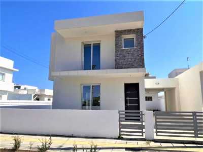 Villa For Sale in 