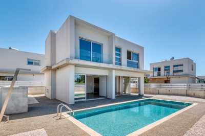 Villa For Sale in Kapparis, Cyprus