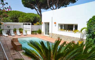 Villa For Sale in Chiclana, Spain