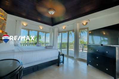 Condo For Sale in 