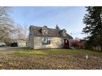 Home For Sale in Cheboygan, Michigan