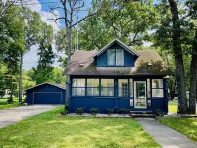 Home For Sale in Prudenville, Michigan